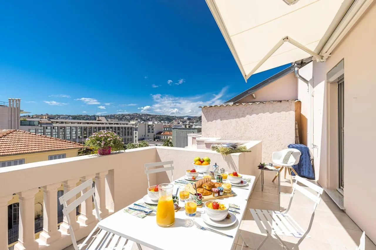 Spitalieri- Sunny Terrace With View -New Apartment Frankreich
