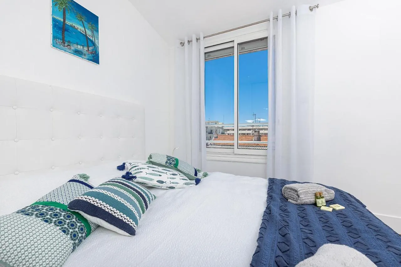 Spitalieri- Sunny Terrace With View -New Apartment 0*, Nizza Frankreich