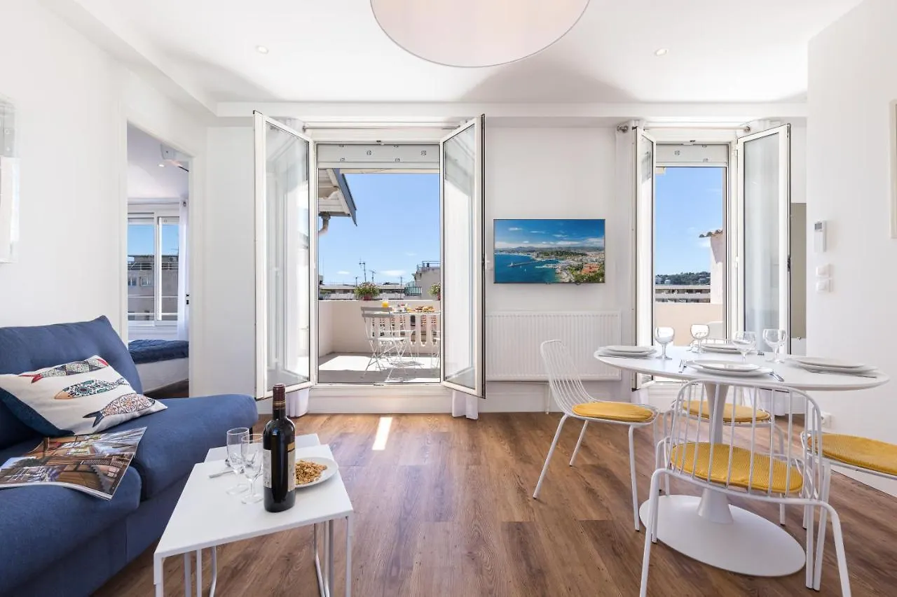 Spitalieri- Sunny Terrace With View -New Apartment