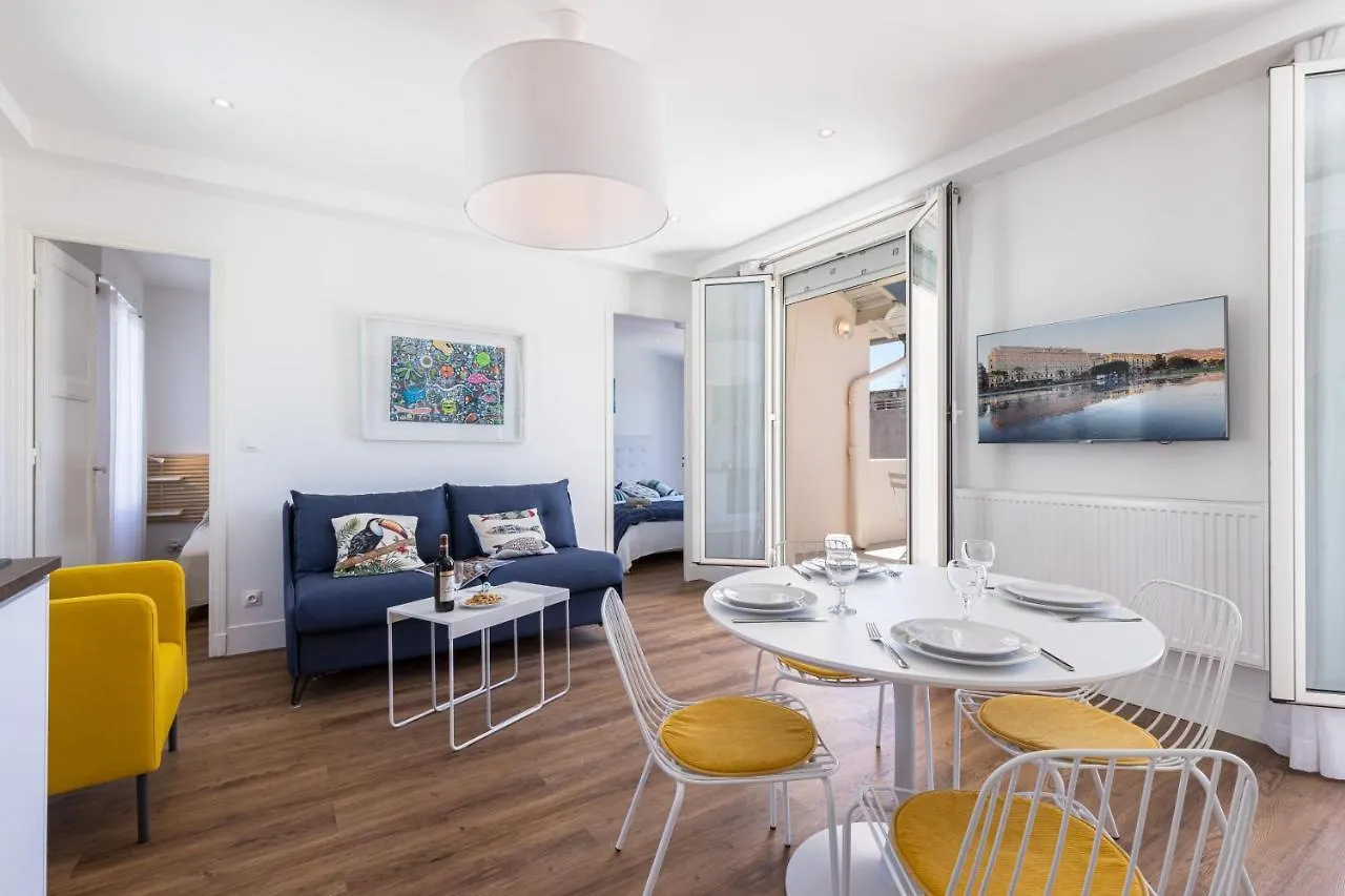 Spitalieri- Sunny Terrace With View -New Apartment Nizza